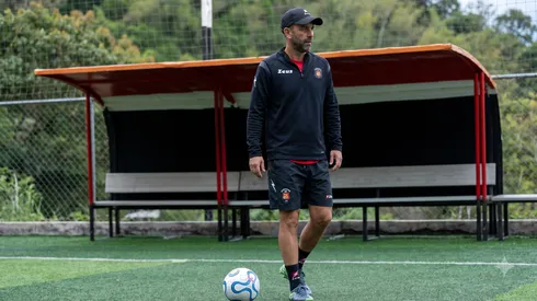 Jorge Guzmán es ayudante técnico del Caracas FC de Venezuela, el club más laureado de aquel país.