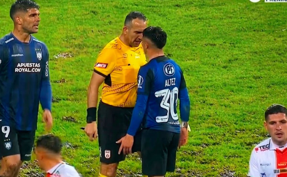 “Abuso de poder”: Rostro de TNT Sports lapidario con polémica conducta de arbitro Héctor Jona