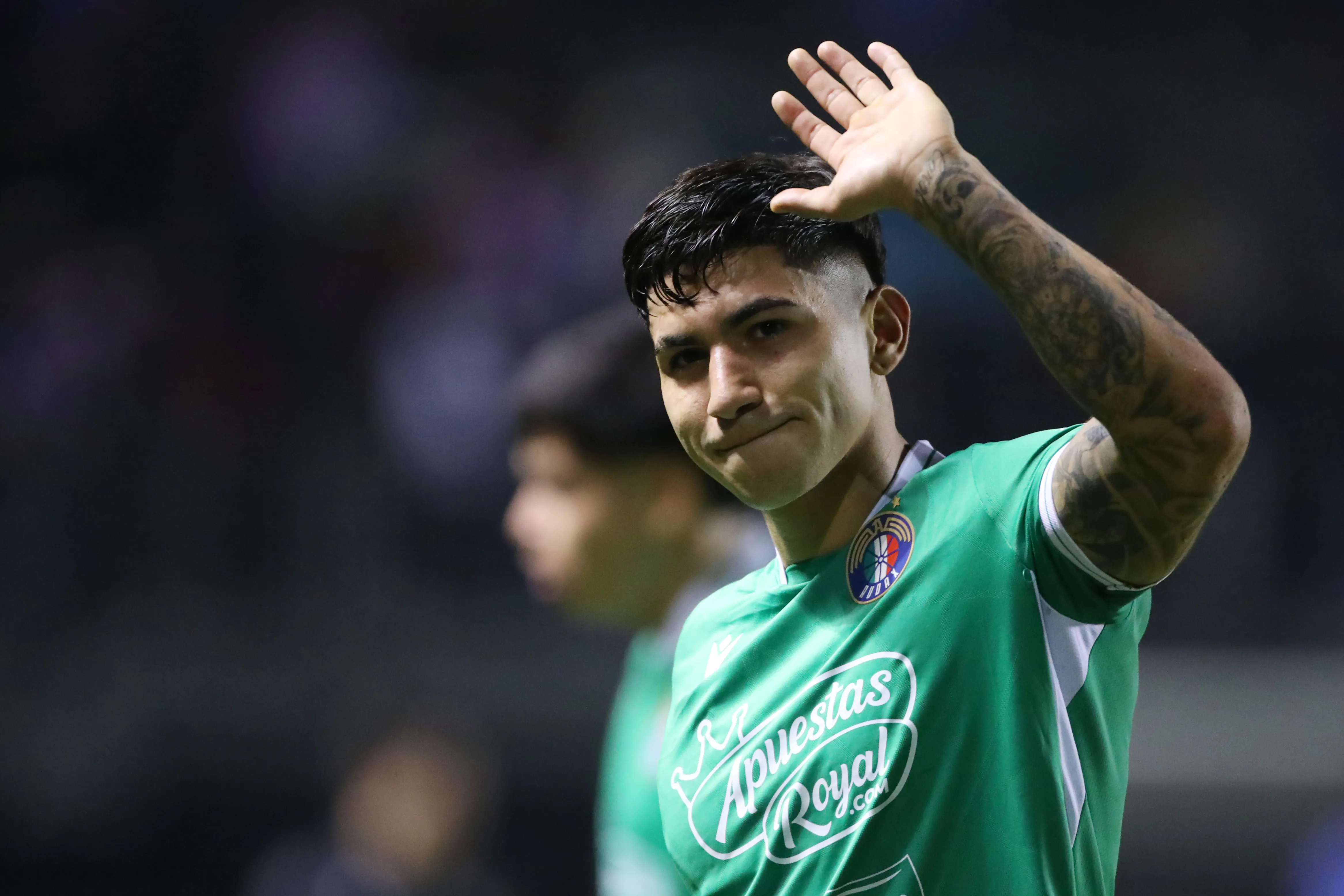 El adiós de Matus a la hinchada de Audax Italiano. (Jonnathan Oyarzun/Photosport).