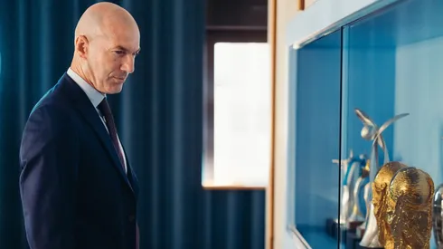 Zinedine Zidane asuma en la selección francesa.
