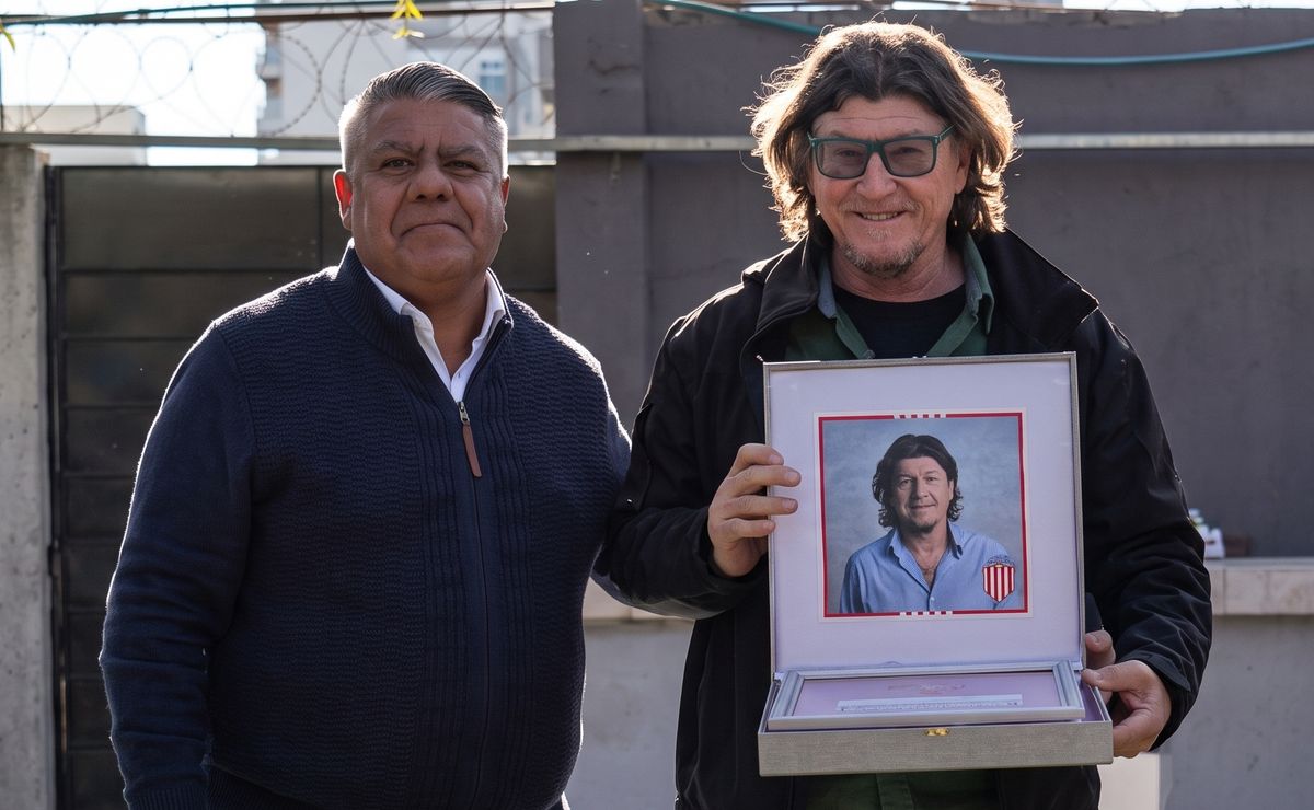 Le hizo a la U de Chile el mejor gol de 1993 con Everton y es amigo de Chiqui Tapia: “Un fenómeno, hay que conocerlo”