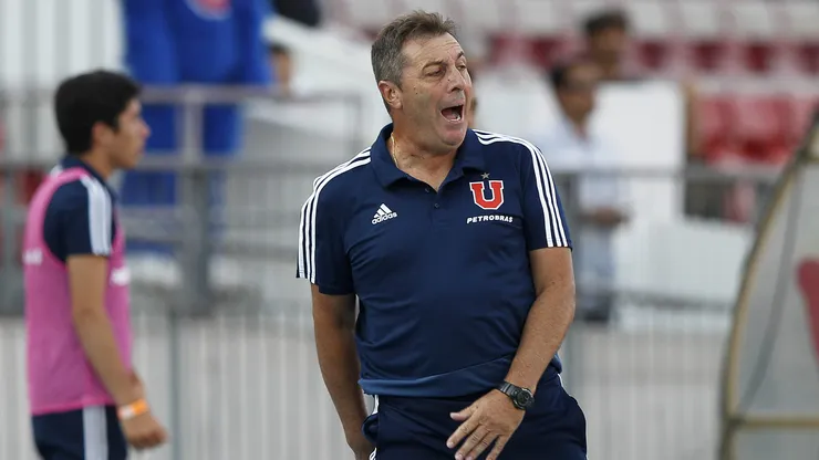 Kudelka quedó con la bala pasada con la U.