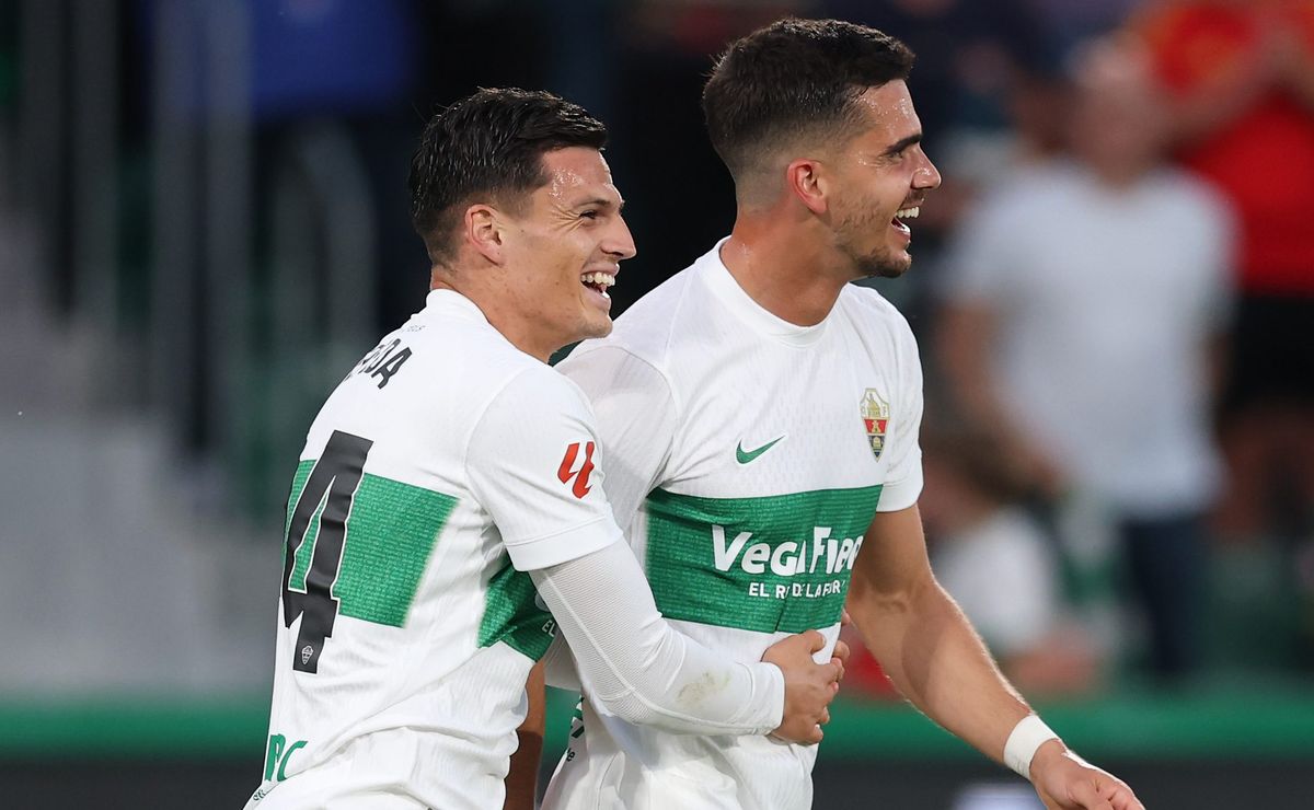 Lucas Cepeda clave en Elche: da asistencia para salvar un empate ante Al Ain en amistoso