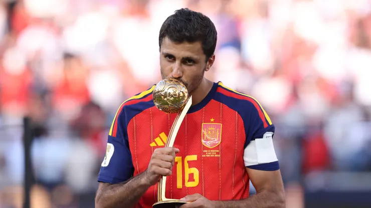 Rodri es pretendido por Real Madrid y Barcelona según indican en España