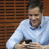 Los chats de Sartor antes de comprar la U: "Que siga perdiendo, así..."