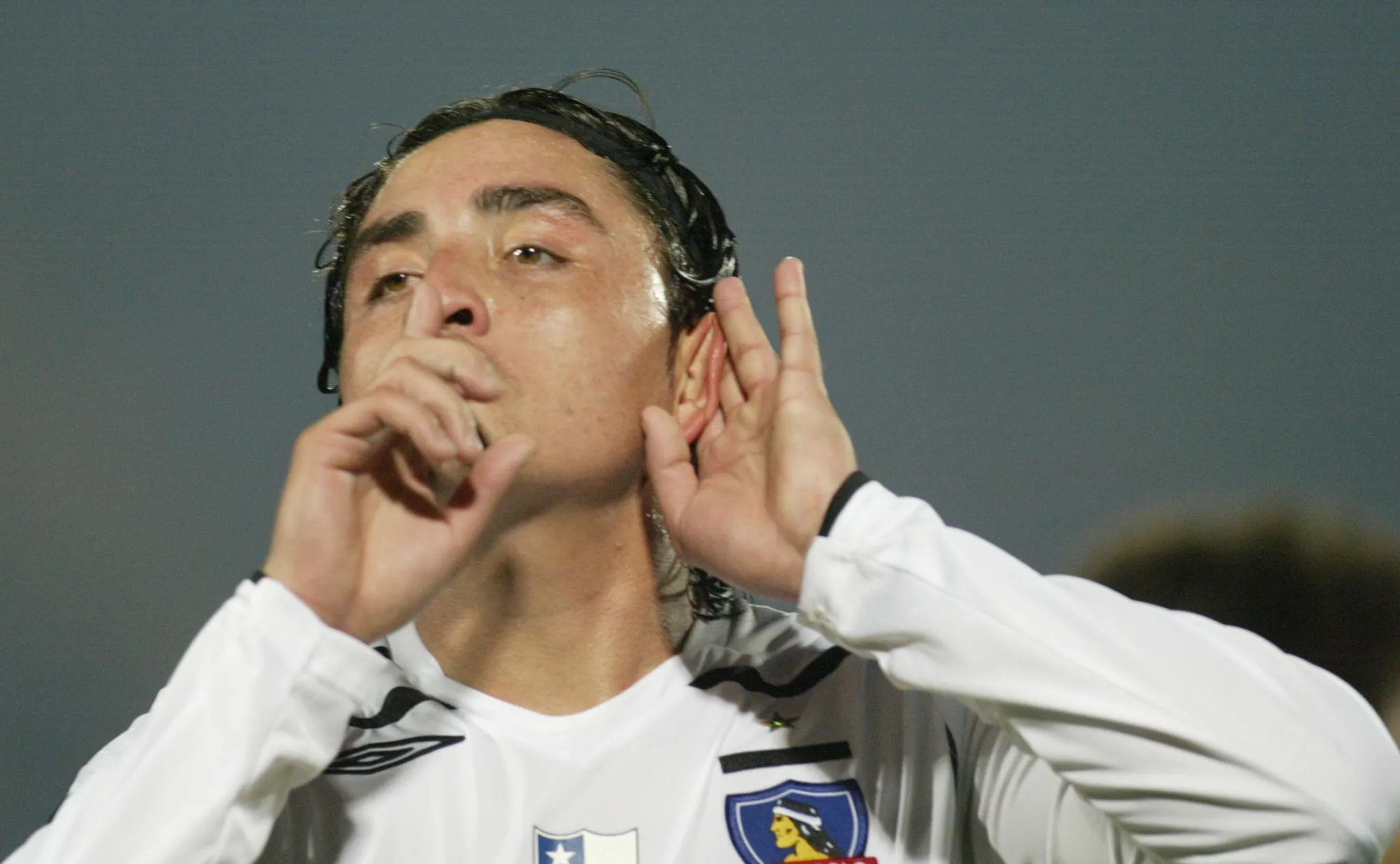 Daniel González, el Chucky, celebró así con Colo Colo ante la Católica. (Luis Hidalgo | Photosport).