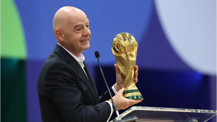 La UEFA boicotea a la FIFA por la idea de vender sus torneos