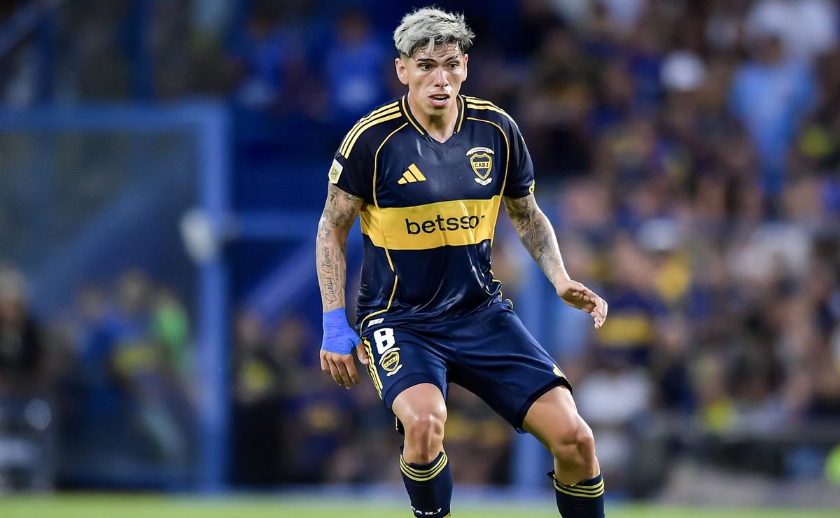 Ex Boca revela que Carlos Palacios tiene líos personales y quiere volver a Chile: “Préstamo en Colo Colo”