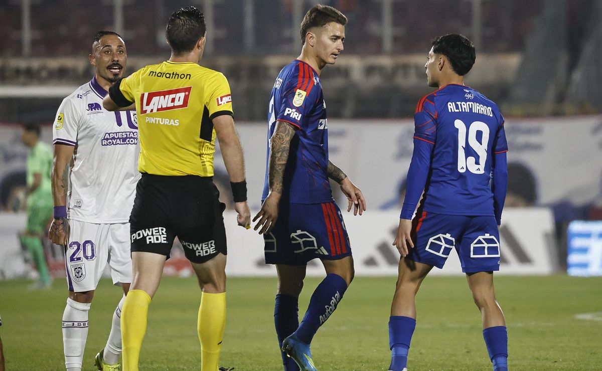 La decisión de Fernando Gago por las salida de Franco Calderón y Javier Altamirano en U de Chile