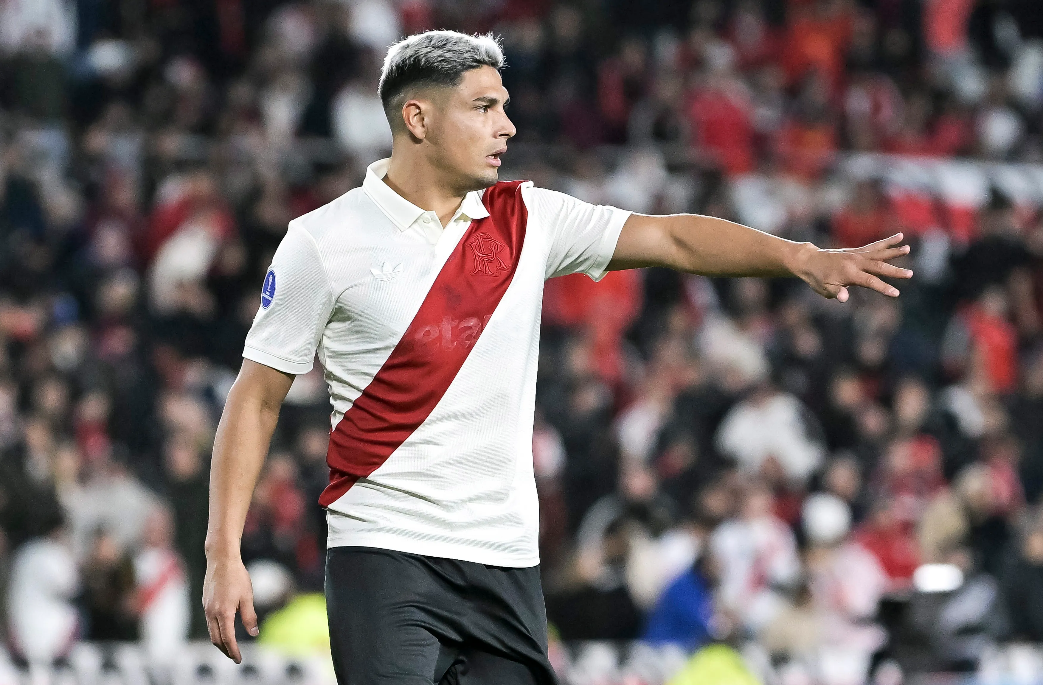Maximiliano Salas no está siendo considerado en el River Plate de Eduardo Coudet. ¿Será Colo Colo su próximo destino? | Foto: Getty Images.