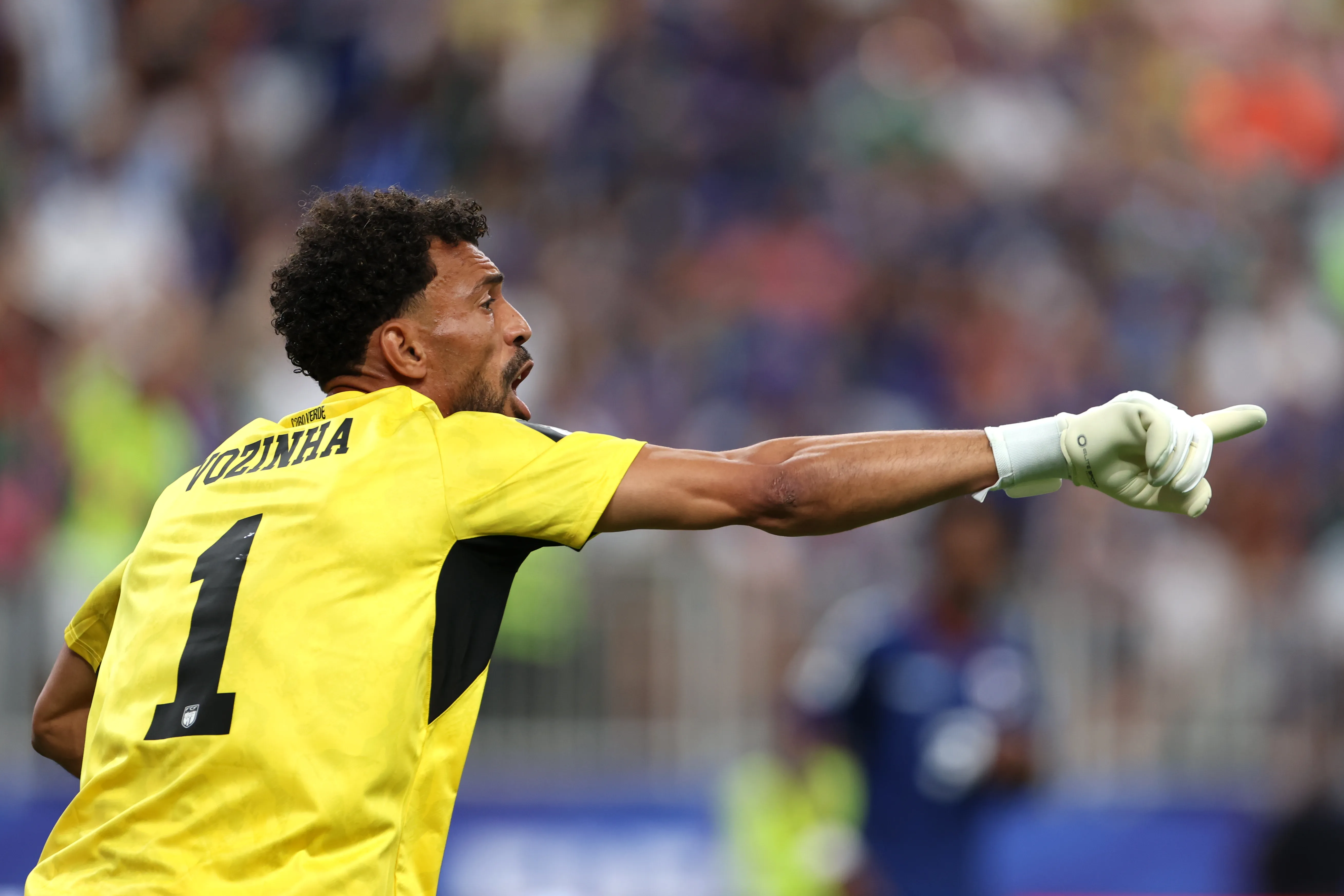 Para Vozinha el poder jugar con camiseta en Chile era clave para jugar en Colo Colo. | Foto: Getty Images.