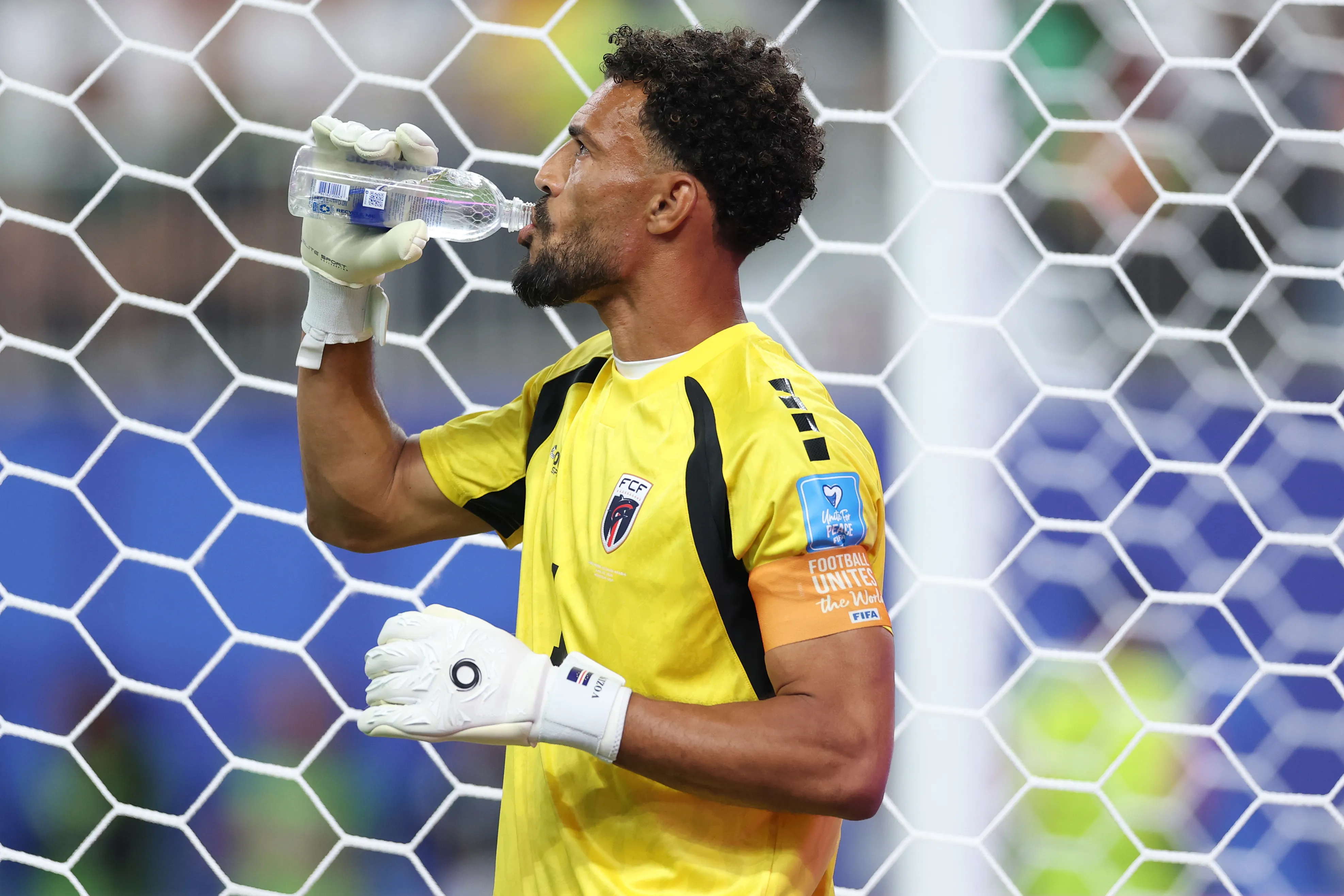 Vozinha está perdiendo seguidores en Instagram al todavía no mandar ninguna señal de su arribo a Colo Colo. | Foto: Getty Images.