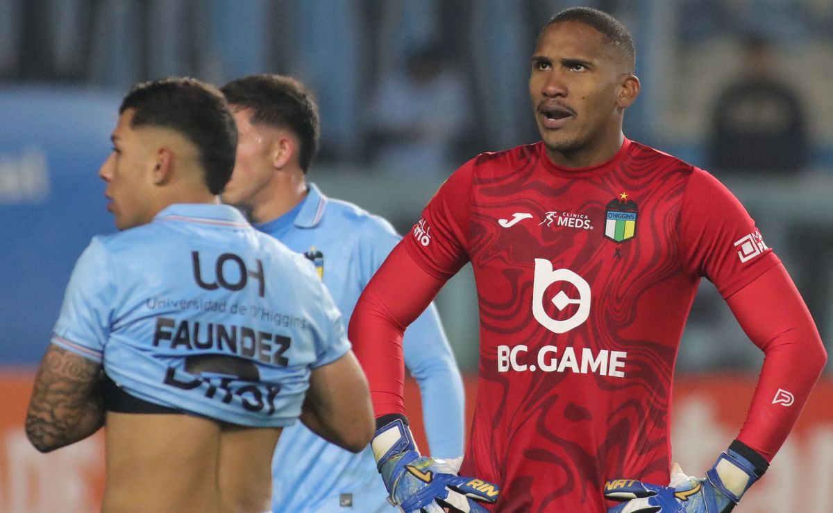 Buenas noticias para O’Higgins: Omar Carabalí renueva contrato hasta 2029