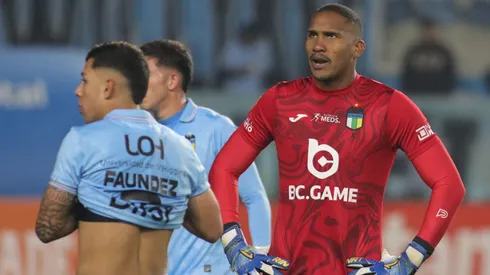 O’Higgins confirmó en redes sociales la renovación de Omar Carabalí hasta 2029.