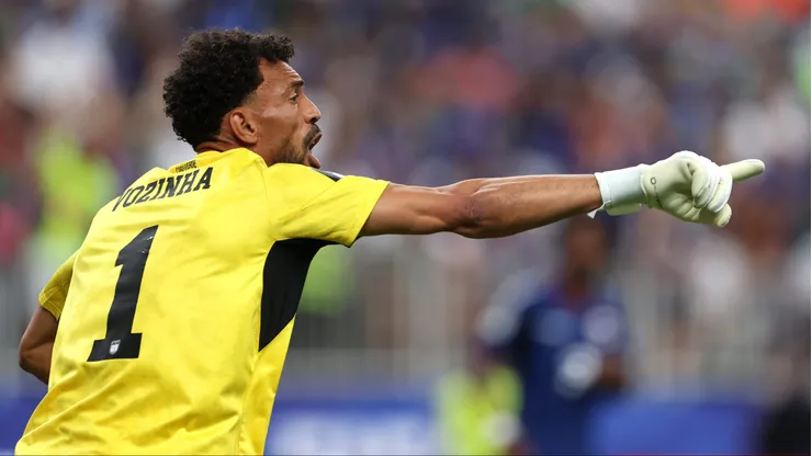 Vozinha tiene que elegir dorsal en Colo Colo.