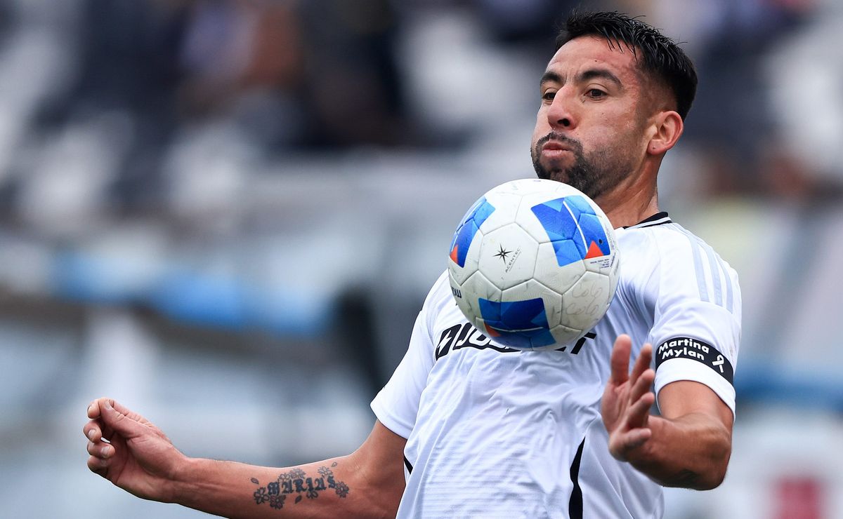 Mauricio Isla ve el final del camino en el fútbol: “Está difícil el último baile”
