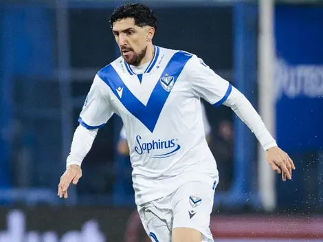 Mientras Colo Colo lo espera, Diego Valdés es genio y figura en Vélez