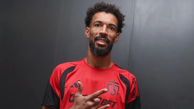 Vozinha ya entrenó en Colo Colo.