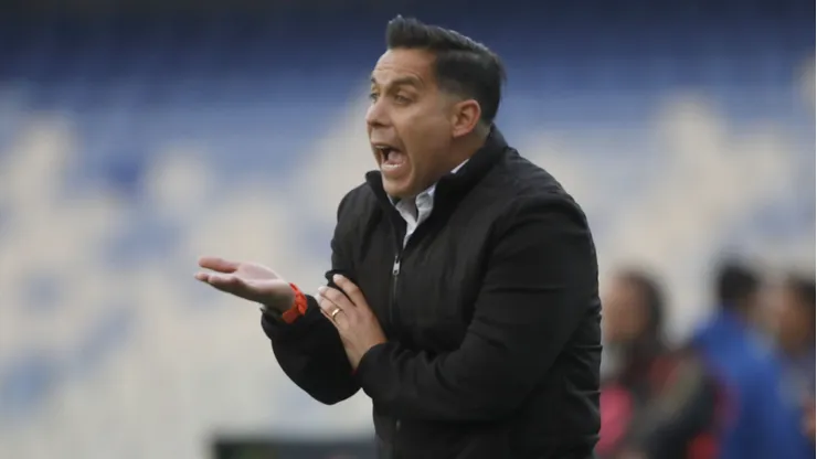 Sanhueza sufrió dura caída por la Primera B