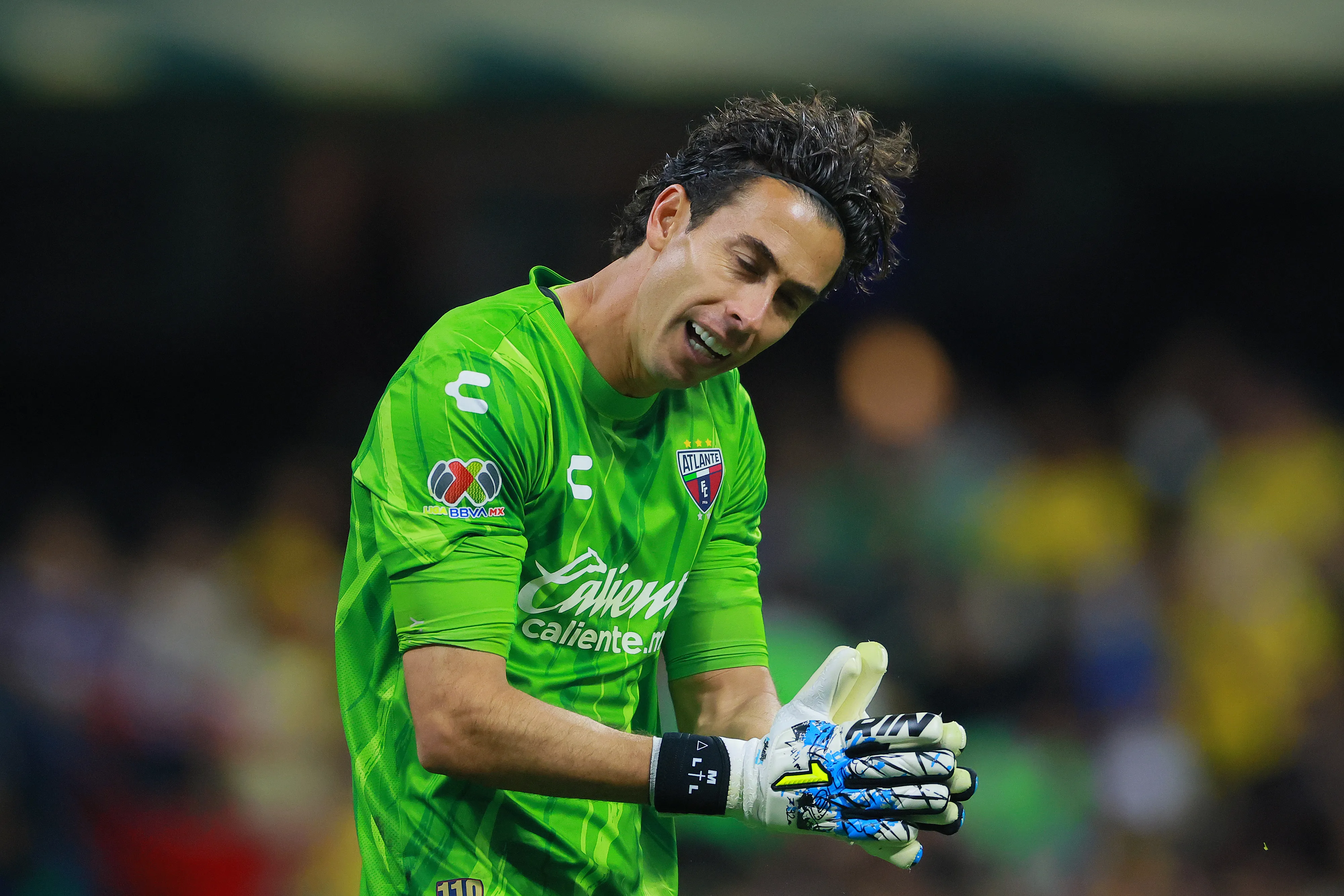 Óscar Jiménez será el titular mientras sigue la duda por el retorno de David Ospina a los Potros. (Manuel Velasquez/Getty Images).