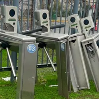 La polémica en el Nacional: los torniquetes pasaron a ser basura