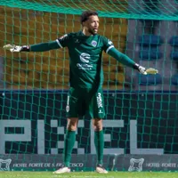 ¿Solo ataja en el Mundial? El compacto de Vozinha jugando en GD Chaves