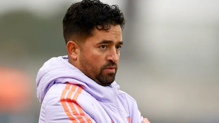 U. de Chile anunció la salida de Cristóbal Jiménez como DT del equipo femenino.