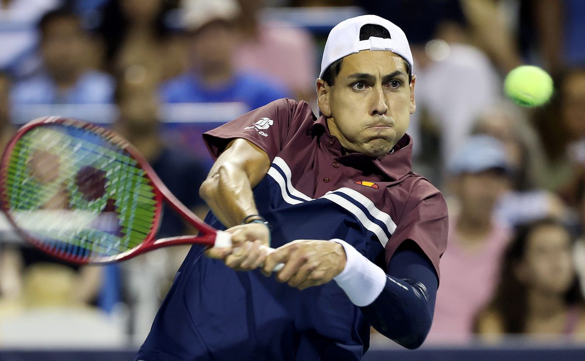 Se acabó el sueño: Alejandro Tabilo cae ante Hubert Hurkacz en el Masters de Montreal