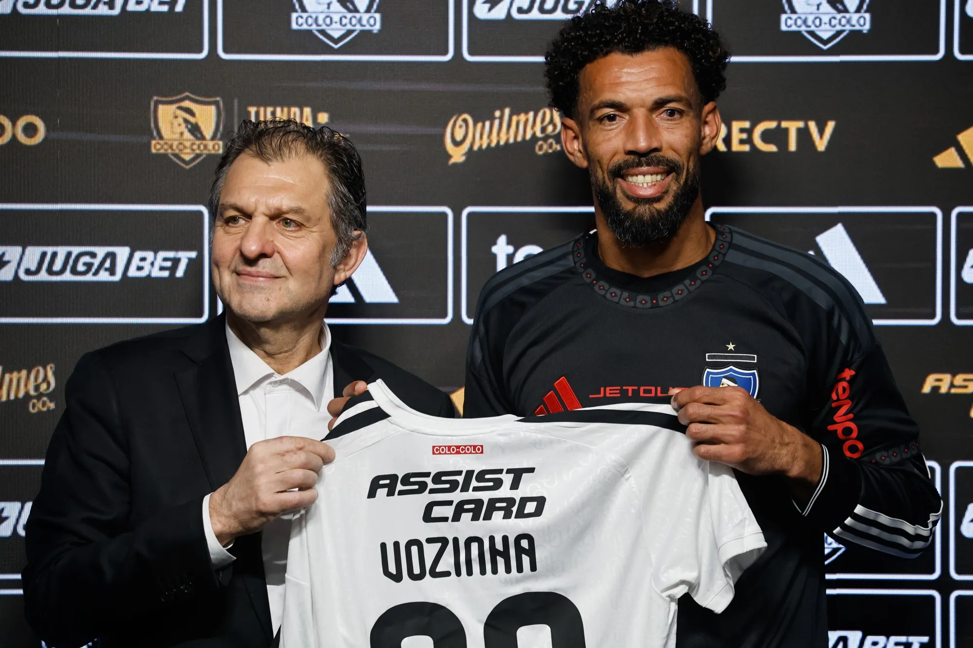 Mosa se anotó un golazo con la llegada de Vozinha