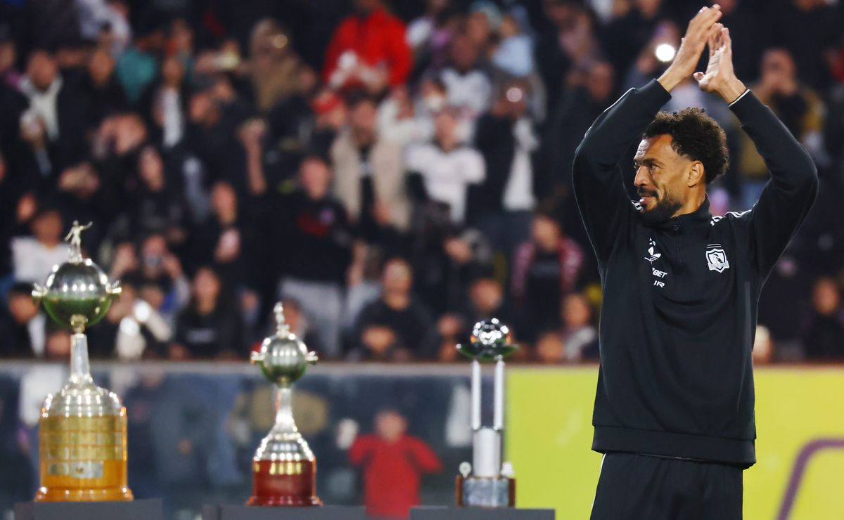 Locura mundial por Colo Colo: debut de Vozinha en la Liga de Primera será transmitido en el extranjero