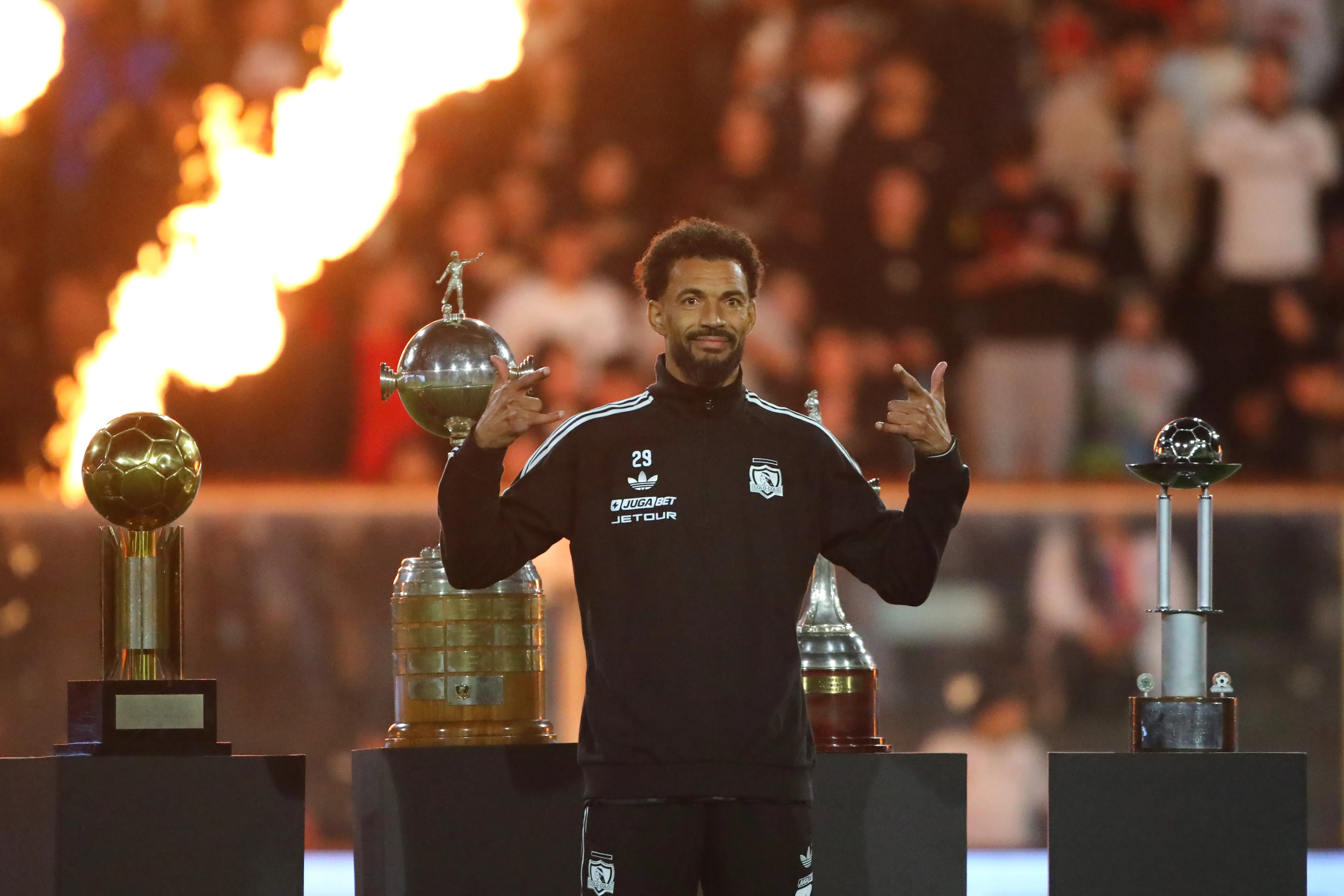 Vozinha se prepara para su estreno oficial en Colo Colo. Foto: Jonnathan Oyarzun/Photosport