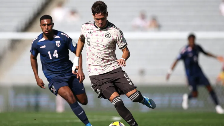 Iván Román está a un paso de llegar a Colo Colo.