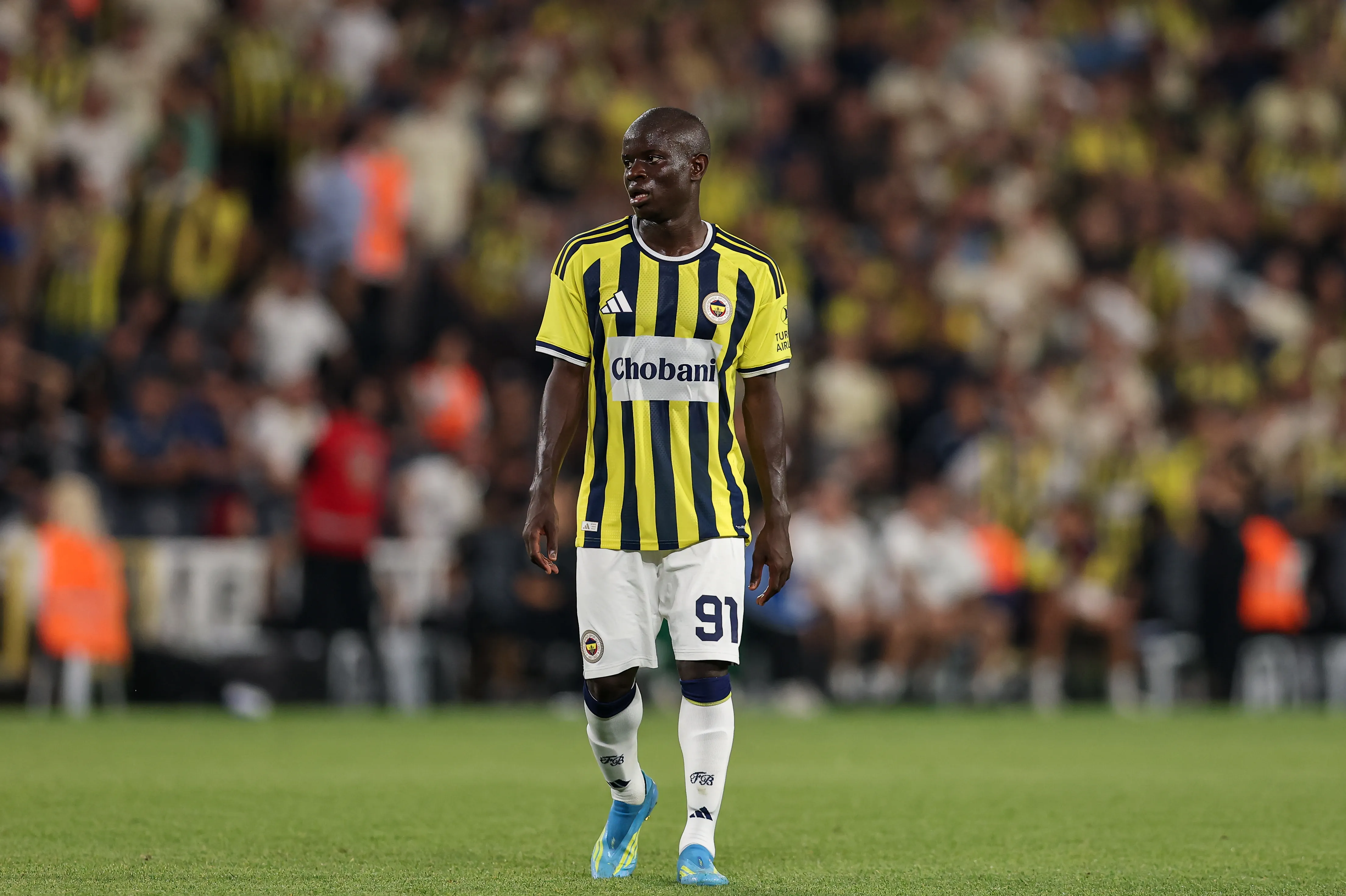 N’Golo Kante lidera al poderoso Fenerbahce. Imagen: Getty