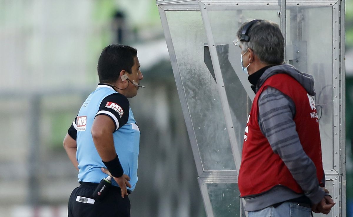 El renovado VAR que llega a la Primera B: cómo funciona y en qué partidos estará presente