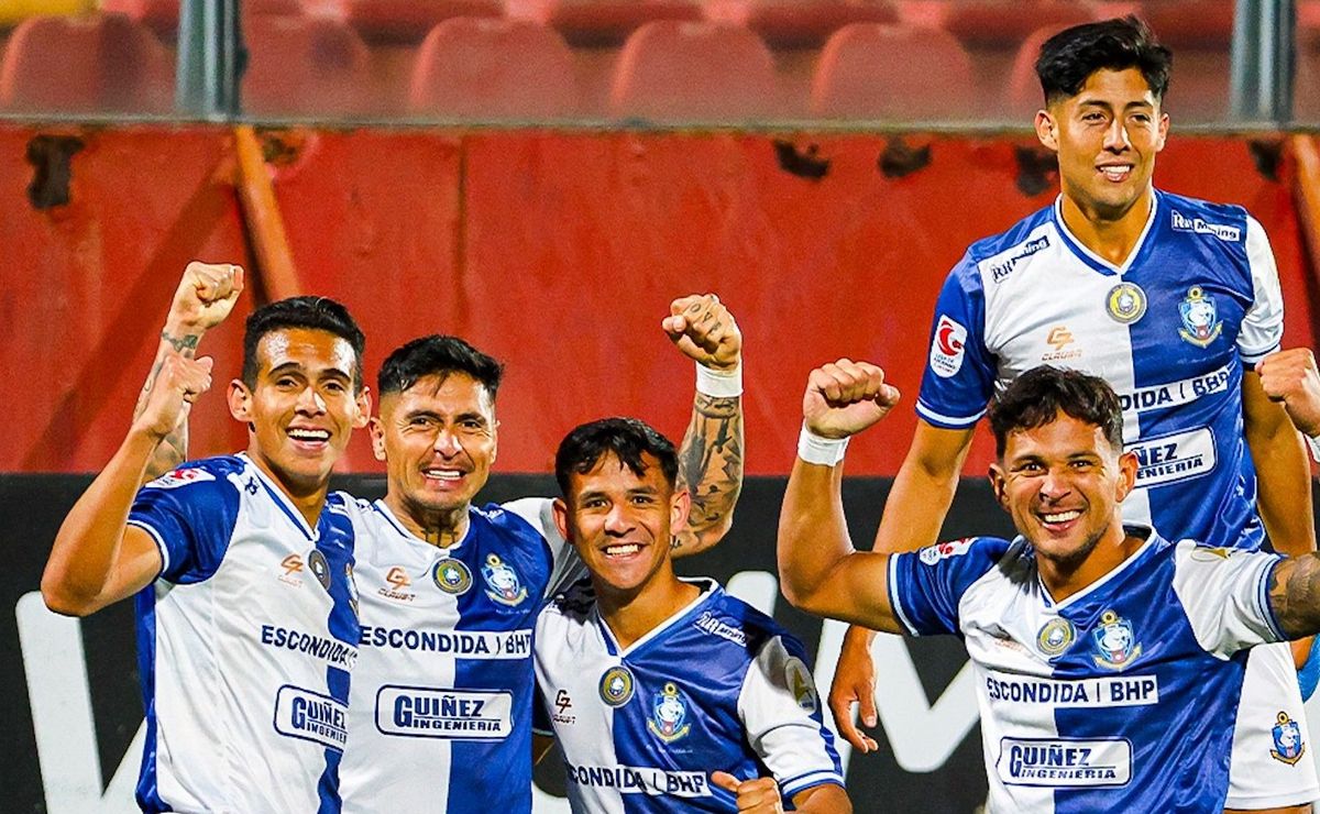 Deportes Antofagasta golea a Unión Española en Santa Laura: Así queda la tabla de la Primera B