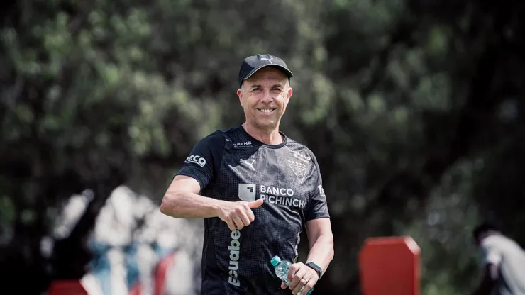 Gustavo Álvarez mira a la U para reforzar a Liga de Quito.