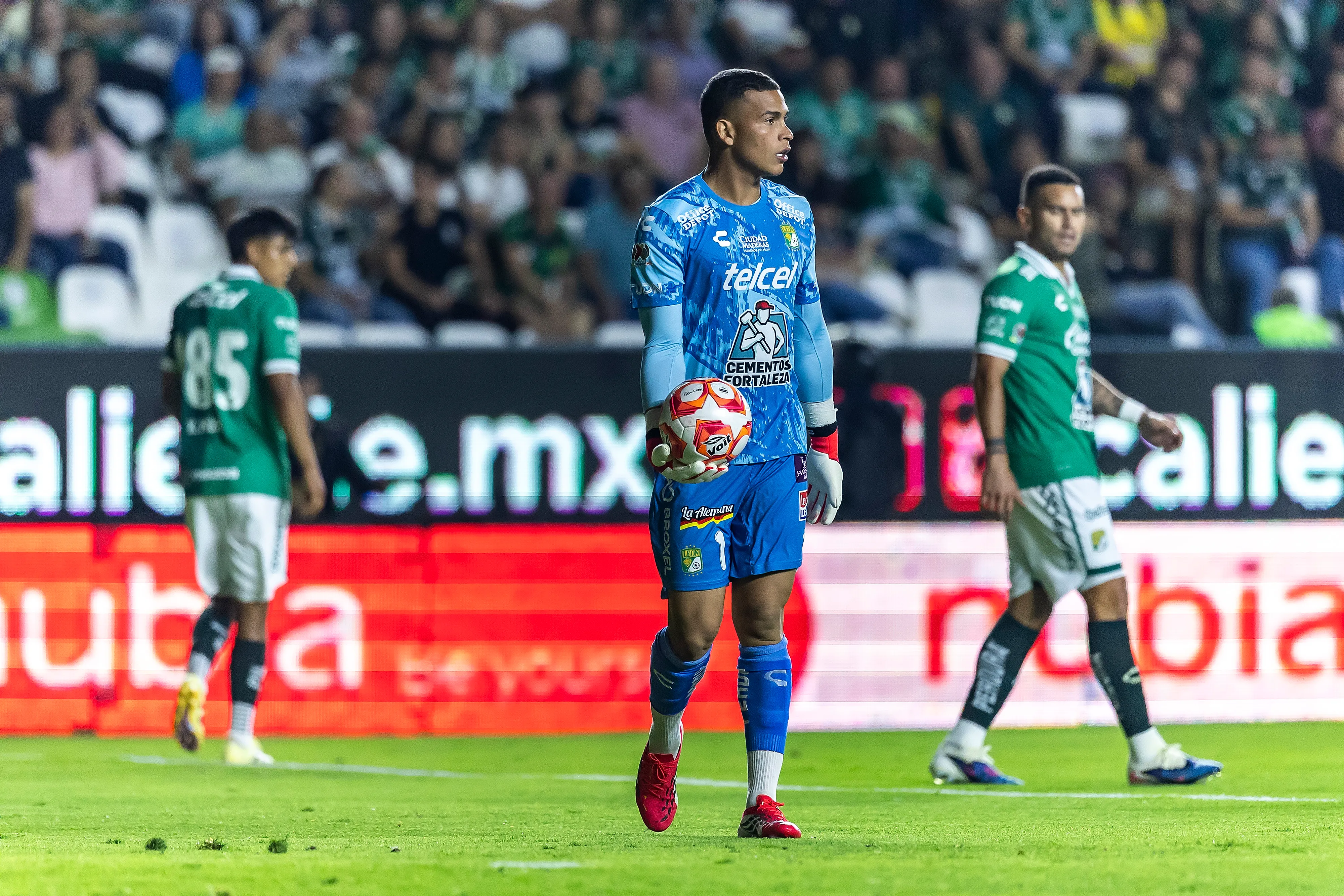 Jordan García no jugará en la U. (Photo by Francisco Vega/Getty Images)