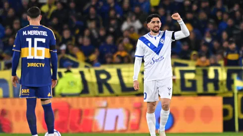Diego Valdés anotó otra vez con Vélez.