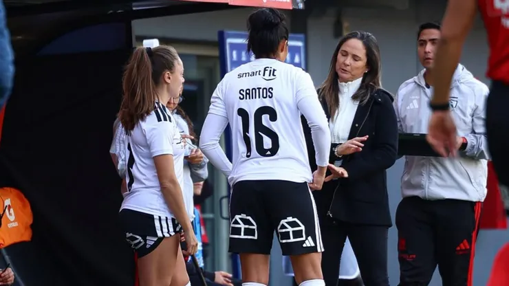 Tatiele Silveira sacó la voz por sus jugadoras de Colo Colo.