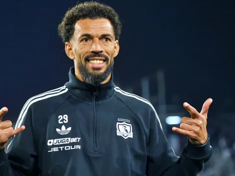 "Puede ser con...": Colo Colo revela cuándo podrá debutar Vozinha