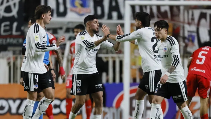 Hernández marca el 2-1 y Colo Colo lo da vuelta