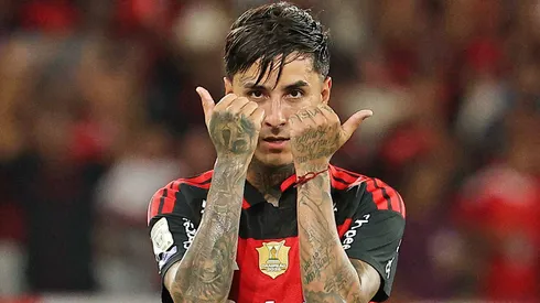 Erick Pulgar anota su tercer gol de la temporada con Flamengo.