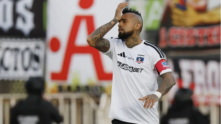 Arturo Vidal fue amonestado ante Unión La Calera.