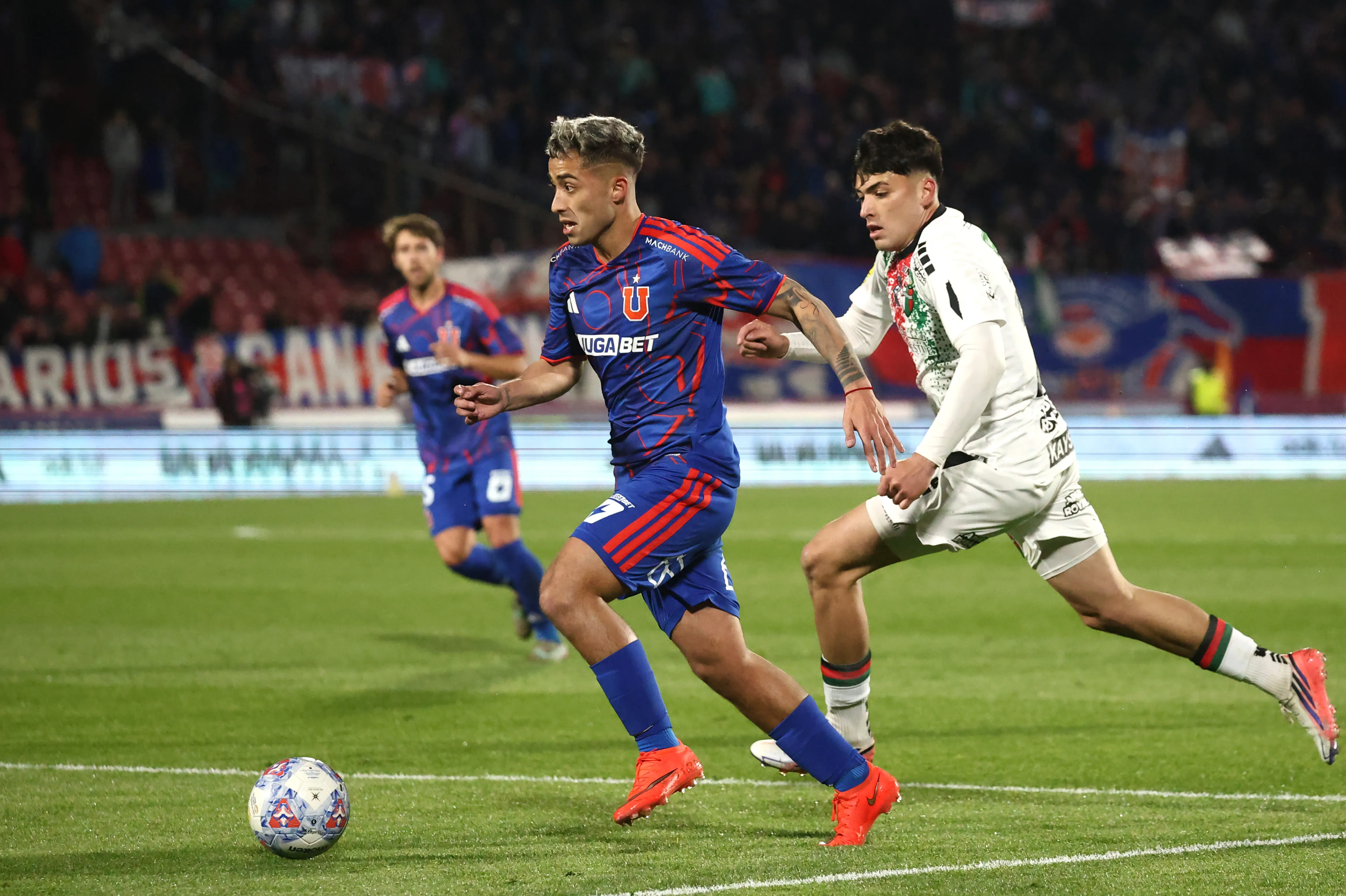 Lucas Assadi confía en que a Colo Colo le ganan el clásico
