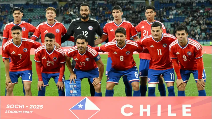 La Roja del futuro sigue buscando DT.