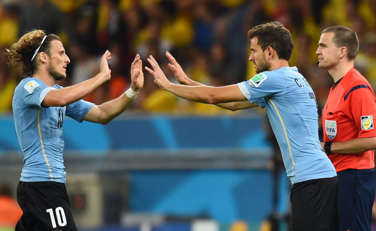 Selección de Uruguay se olvida de Marcelo Bielsa y copia la fórmula de Chile: “Es un privilegio”