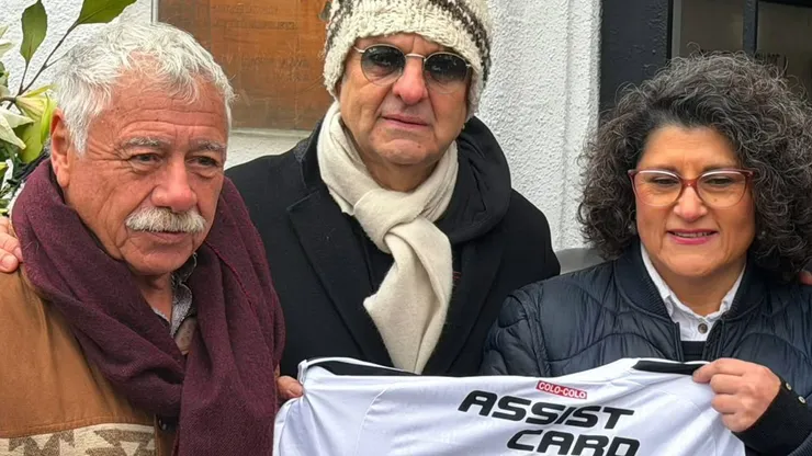 Caszely junto a Mosa y la hija de Chamaco Valdés