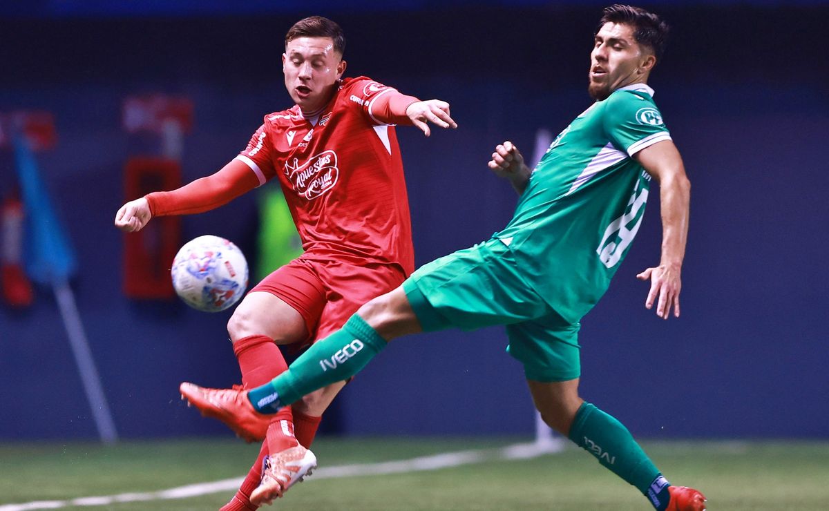 Tabla: Audax Italiano y Ñublense firman vibrante empate que poco les sirve a ambos