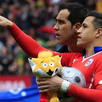 Claudio Bravo golpea la mesa tras el fichaje de Alexis Sánchez en la MLS