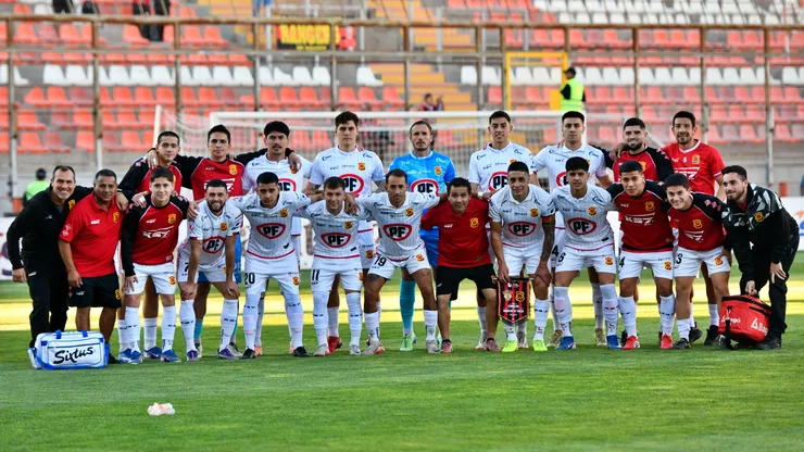 Rangers responde a denuncia de hinchas por "magia negra" en Estadio Fiscal de Talca.